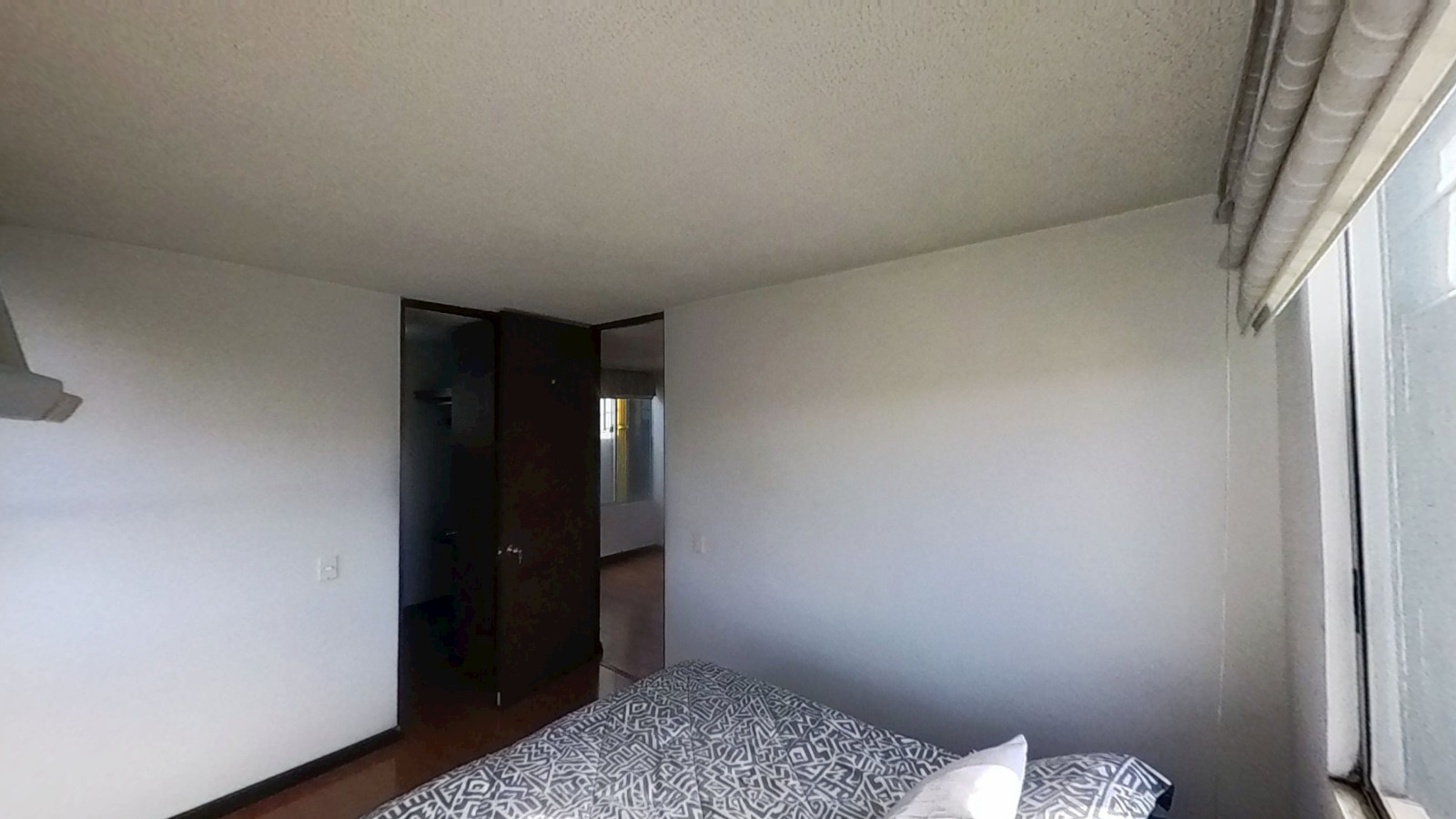 APARTAMENTO EN VENTA CON PARQUEADERO- EN SUBA, PASEO DEL PINAR. SOLO 15 AÑOS DE ANTIGÜEDAD - Imagen 5