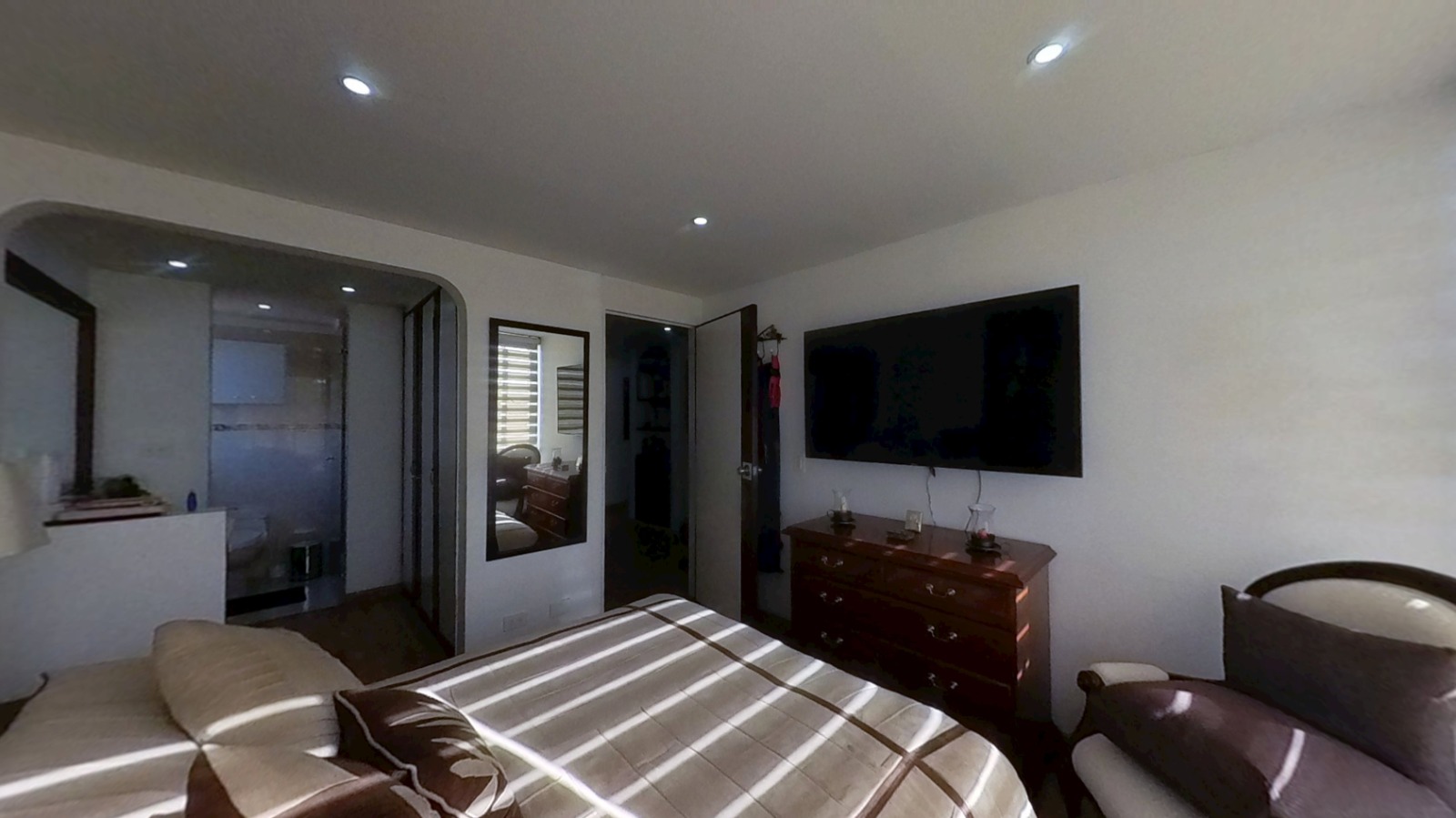  APARTAMENTO EN VENTA CON PARQUEADERO- EN MAZUREN-NORTE DE BOGOTÁ. - Imagen 5