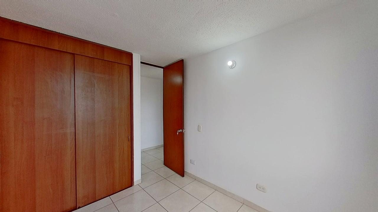 Apartamento en Venta en Mirador de Los Cerezos Con Parqueadero en Gran Granada Engativá - Imagen 3