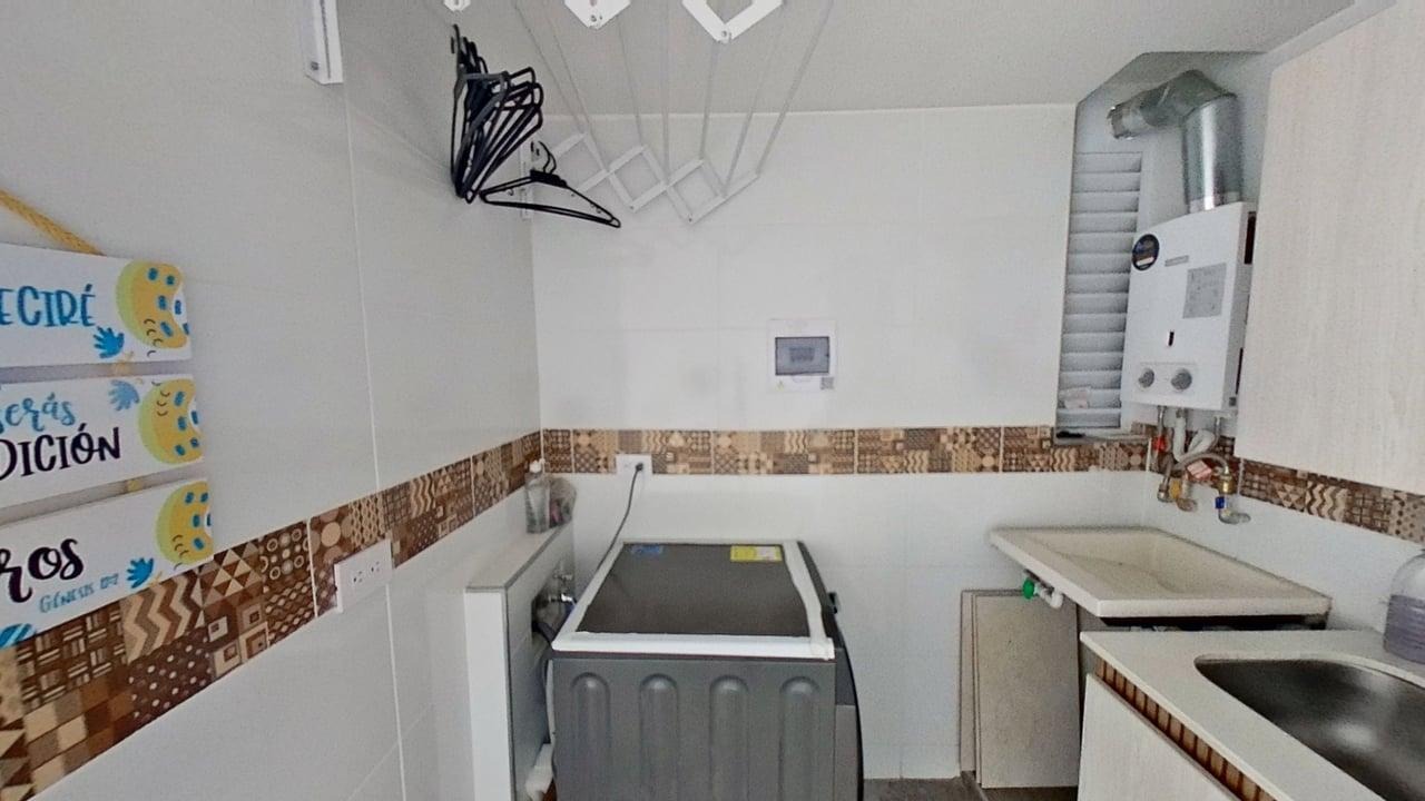 VENDO APARTAMENTO EN RINCON DE SANTA INÉS EN SUBA COMPARTIR - Imagen 3