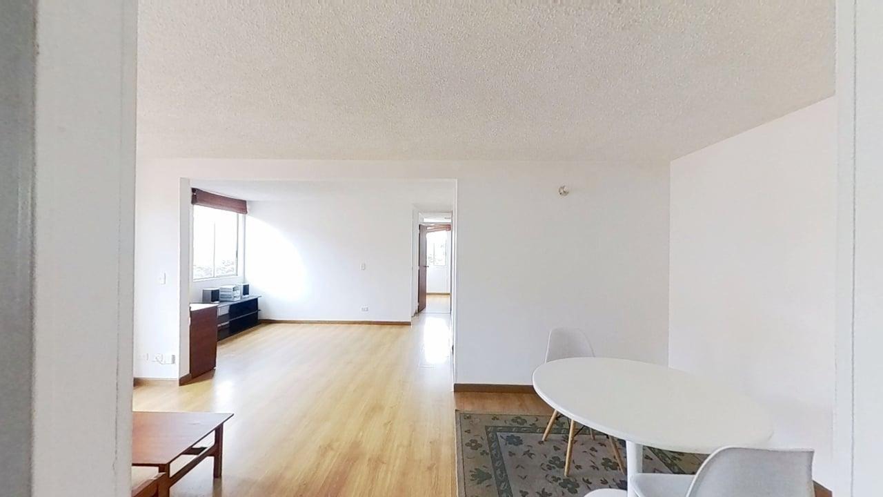 APARTAMENTO EN VENTA CERCA AL CENTRO COMERCIAL TITAN PLAZA, BARRIO MINUTO DE DIOS. - Imagen 2