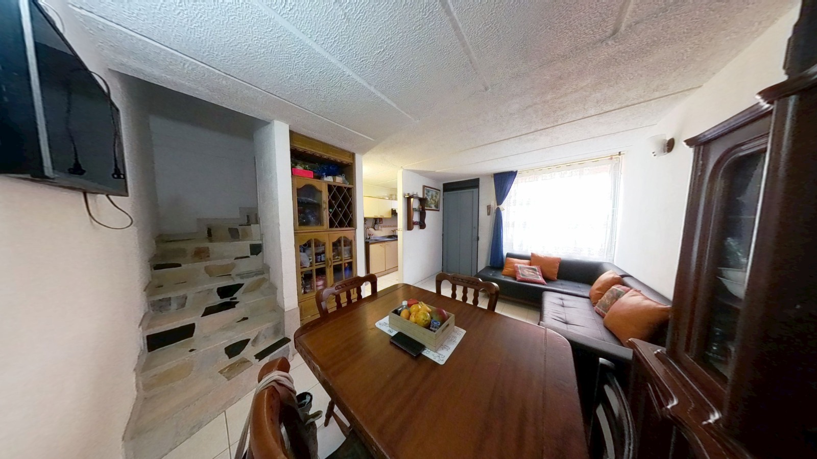 CASA EN VENTA DE TRES NIVELES EN SUBA CERCA CC CENTRO SUBA