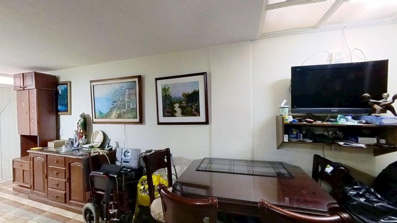 CASA EN VENTA DE TRES NIVELES EN ENGATIVÁ CIUDADELA LA FLORIDA SABANA. - Imagen 2