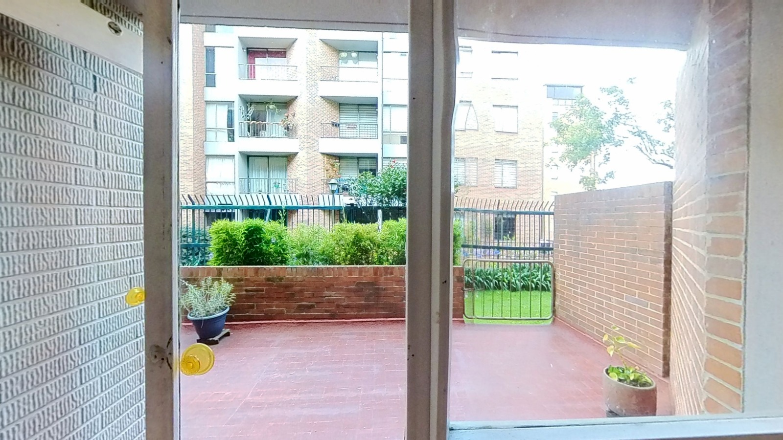 APARTAMENTO EN VENTA EN EL BARRIO MÓNACO CON DOS PARQUEADEROS  CERCA A LA AUTOPISTA NORTE CON CLLE 114 - Imagen 2